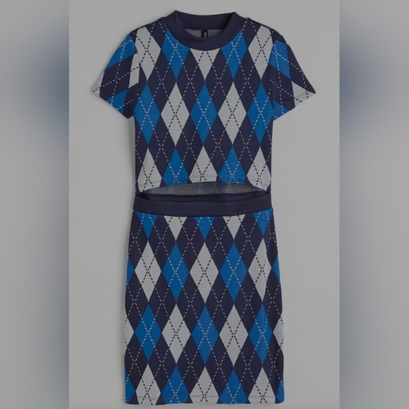 H&M Divided Argyle Cut Out Mini Dress - Picture 7 of 8